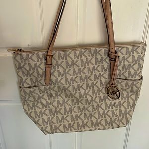 Original Michael Kors Monogram Pocketbook Y2K